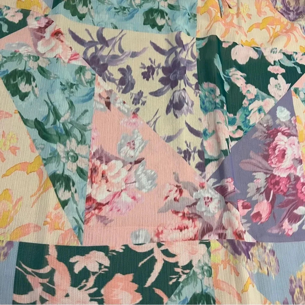 Lane Bryant Floral Patchwork Pastel Top Size 26 NWT - Picture 7 of 7